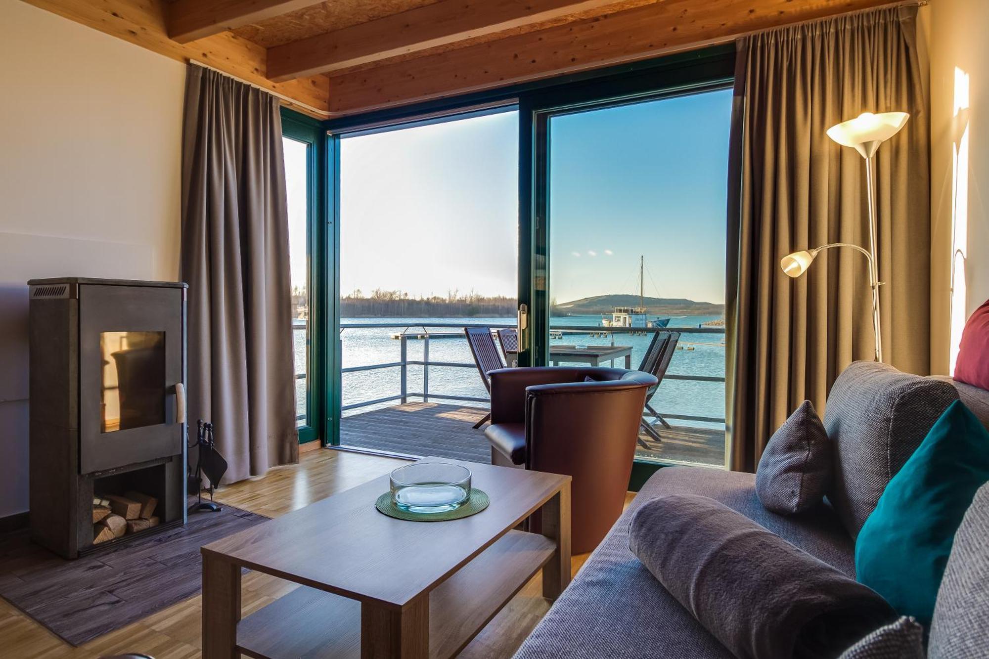 Lagovida Das Ferienresort Am Stoermthaler See Grosspoesna Eksteriør bilde